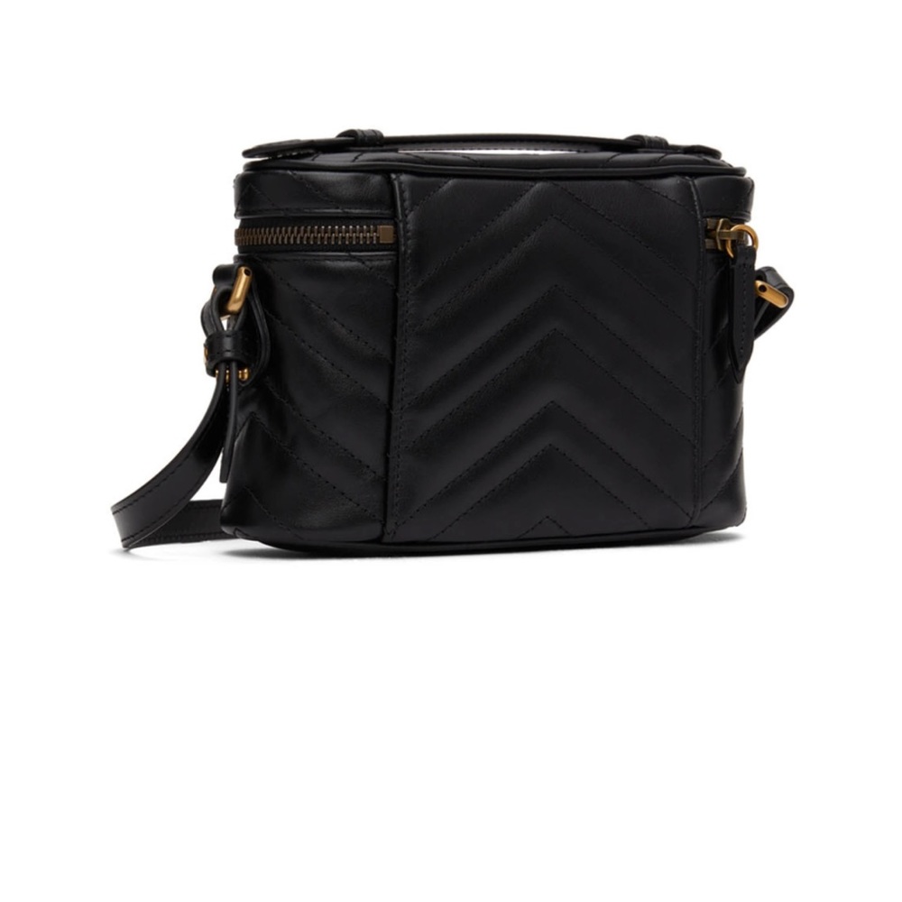 GUCCI - Picture 2 of 3